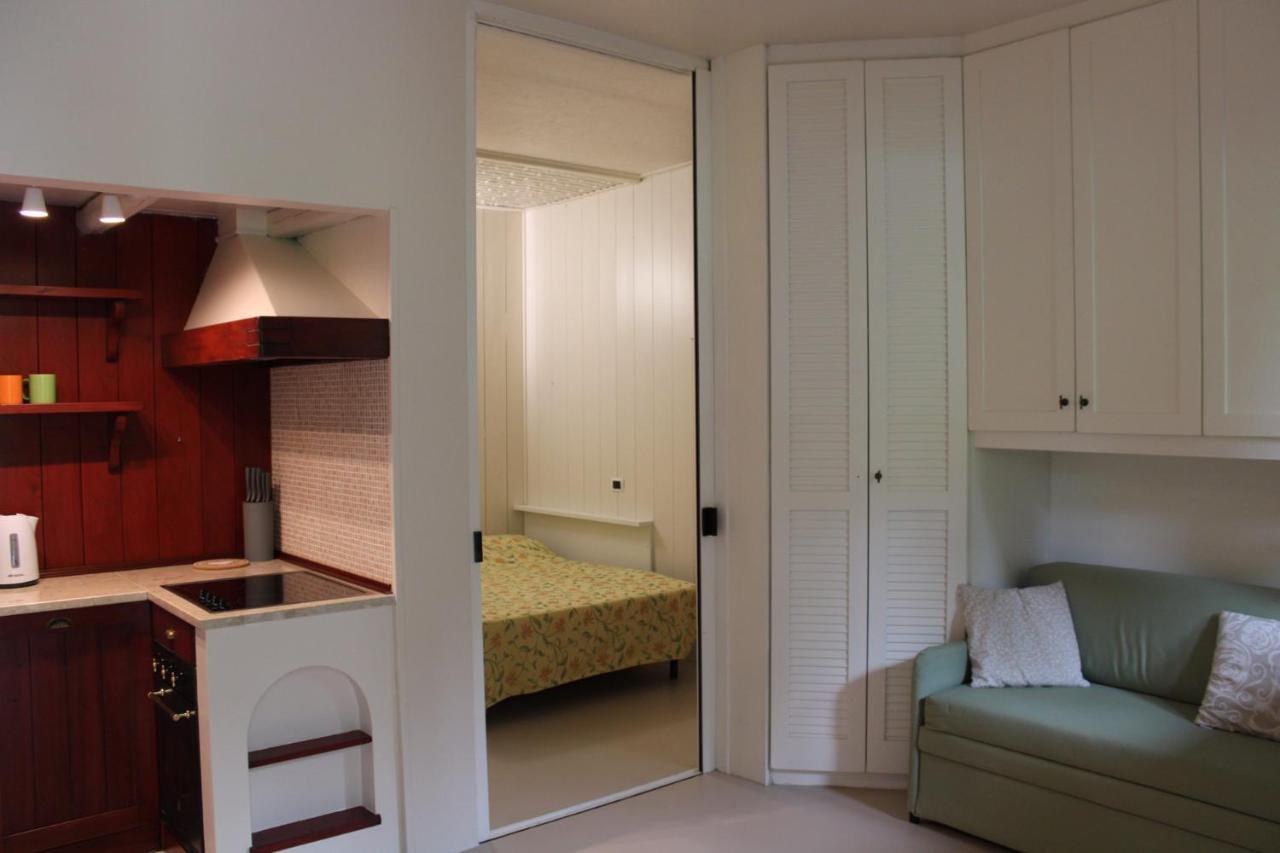 Homely Manerba Manerba del Garda Zewnętrze zdjęcie